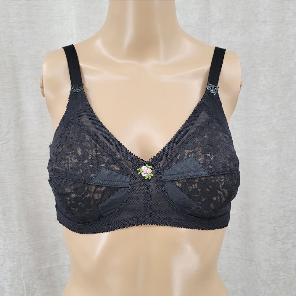 KIKI Vintage Black Lace Bralet Bra 38B